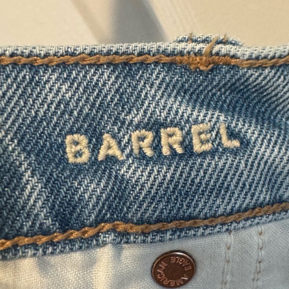 American Eagle Outfitters Light Wash Denim Barrel Jeans Size 14 - Picture 12 of 16